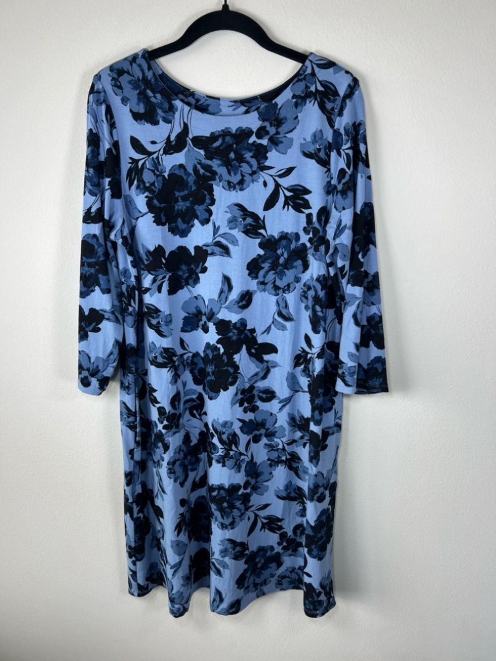 J. Jill Wearever Floral Shift Dress Blue Pockets Jersey Knit Cottagecore Medium - Picture 2 of 16